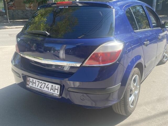 Синий Опель Астра, объемом двигателя 1.4 л и пробегом 255 тыс. км за 4000 $, фото 3 на Automoto.ua