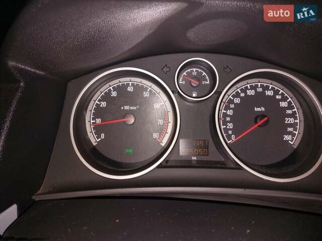 Синий Опель Астра, объемом двигателя 1.36 л и пробегом 225 тыс. км за 5800 $, фото 12 на Automoto.ua