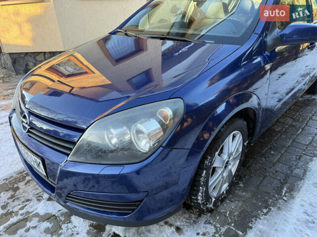 Синий Опель Астра, объемом двигателя 1.8 л и пробегом 150 тыс. км за 5000 $, фото 5 на Automoto.ua