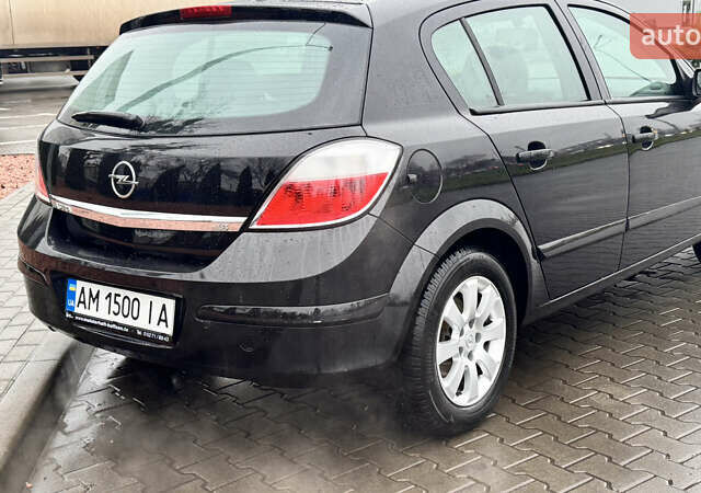 Синій Опель Астра, об'ємом двигуна 1.8 л та пробігом 220 тис. км за 4900 $, фото 12 на Automoto.ua