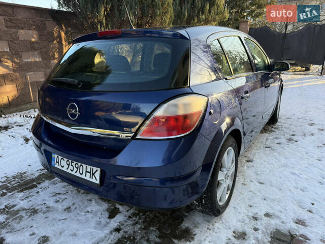 Синий Опель Астра, объемом двигателя 1.8 л и пробегом 150 тыс. км за 5000 $, фото 8 на Automoto.ua