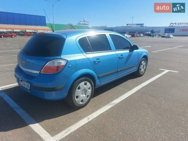 Синий Опель Астра, объемом двигателя 1.36 л и пробегом 225 тыс. км за 5800 $, фото 2 на Automoto.ua