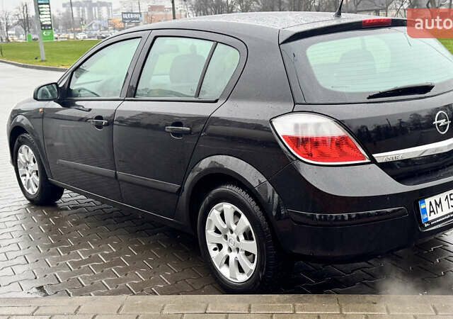 Синій Опель Астра, об'ємом двигуна 1.8 л та пробігом 220 тис. км за 4900 $, фото 13 на Automoto.ua