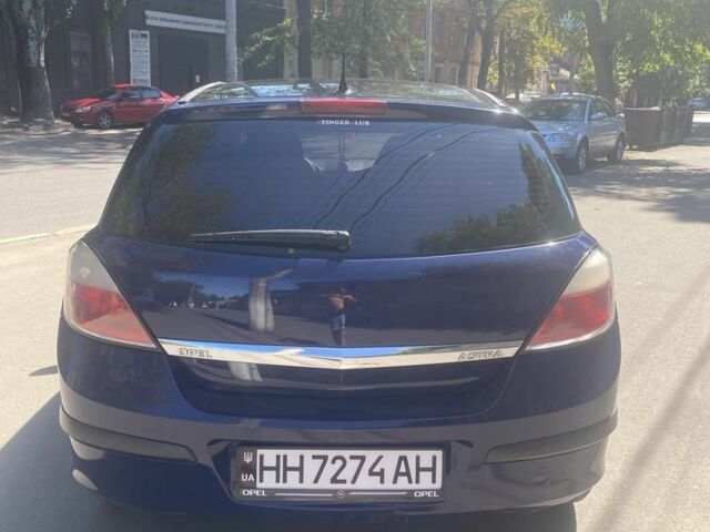Синий Опель Астра, объемом двигателя 1.4 л и пробегом 255 тыс. км за 4000 $, фото 4 на Automoto.ua