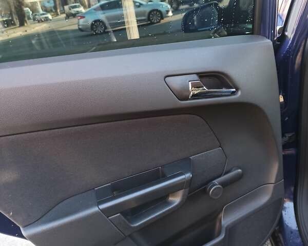 Синій Опель Астра, об'ємом двигуна 1.36 л та пробігом 248 тис. км за 3750 $, фото 5 на Automoto.ua