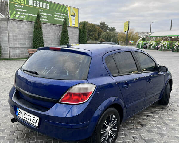 Синий Опель Астра, объемом двигателя 1.8 л и пробегом 165 тыс. км за 5000 $, фото 3 на Automoto.ua