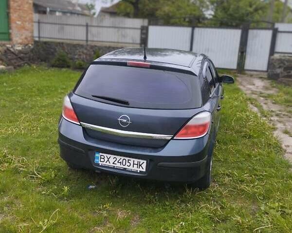 Синий Опель Астра, объемом двигателя 1.4 л и пробегом 309 тыс. км за 3400 $, фото 5 на Automoto.ua