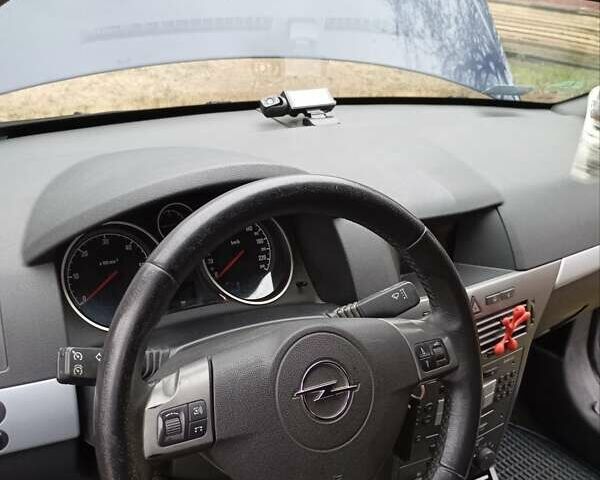 Синій Опель Астра, об'ємом двигуна 1.9 л та пробігом 286 тис. км за 4900 $, фото 14 на Automoto.ua