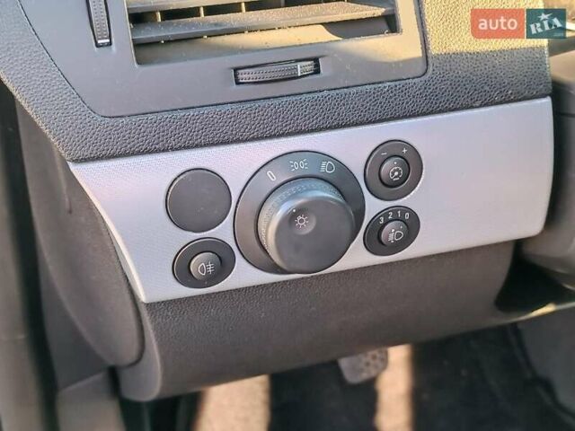 Синій Опель Астра, об'ємом двигуна 1.6 л та пробігом 212 тис. км за 4590 $, фото 21 на Automoto.ua