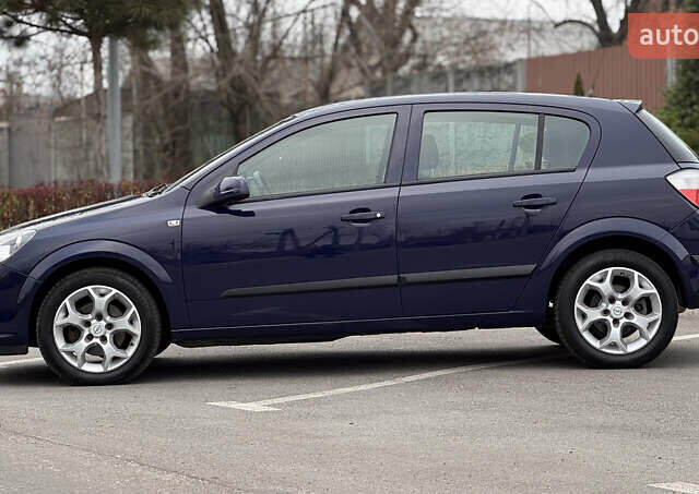 Синій Опель Астра, об'ємом двигуна 1.8 л та пробігом 217 тис. км за 5299 $, фото 9 на Automoto.ua