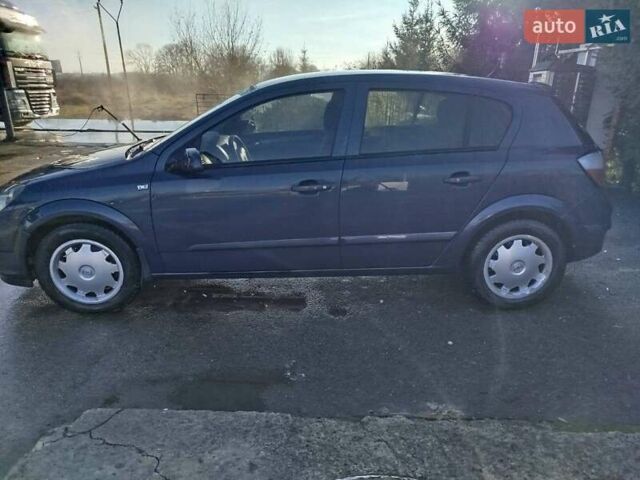 Синій Опель Астра, об'ємом двигуна 1.3 л та пробігом 267 тис. км за 4000 $, фото 1 на Automoto.ua