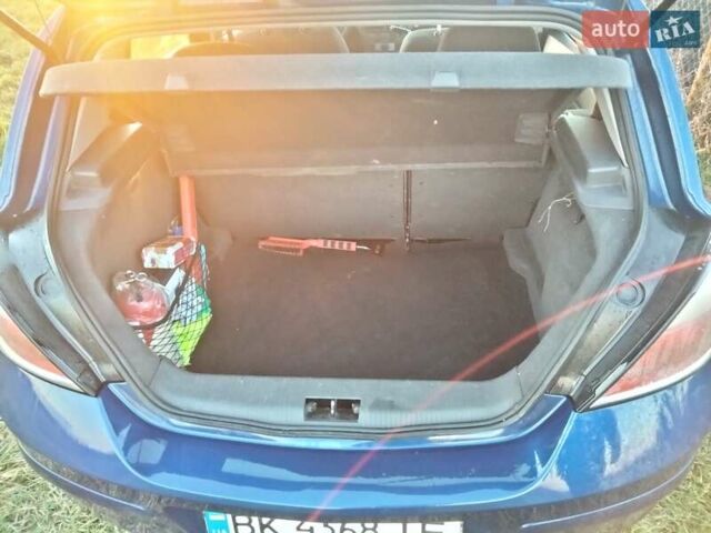 Синий Опель Астра, объемом двигателя 1.6 л и пробегом 240 тыс. км за 4700 $, фото 10 на Automoto.ua