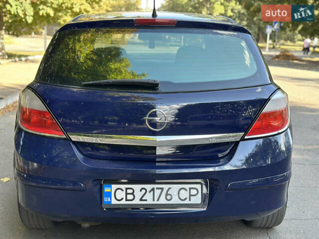 Синий Опель Астра, объемом двигателя 1.6 л и пробегом 265 тыс. км за 4950 $, фото 4 на Automoto.ua