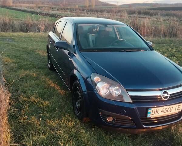 Синий Опель Астра, объемом двигателя 1.6 л и пробегом 240 тыс. км за 4700 $, фото 4 на Automoto.ua