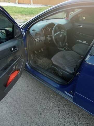 Синій Опель Астра, об'ємом двигуна 1.4 л та пробігом 350 тис. км за 2650 $, фото 3 на Automoto.ua