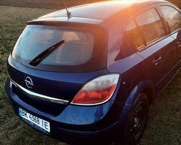 Синий Опель Астра, объемом двигателя 1.6 л и пробегом 240 тыс. км за 4700 $, фото 8 на Automoto.ua