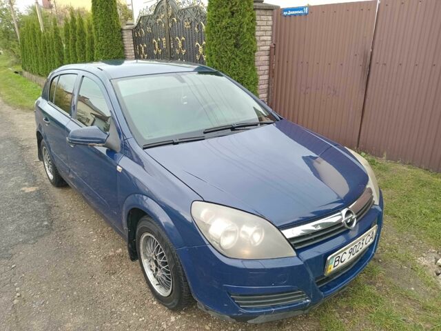Синий Опель Астра, объемом двигателя 1.4 л и пробегом 345 тыс. км за 2800 $, фото 3 на Automoto.ua