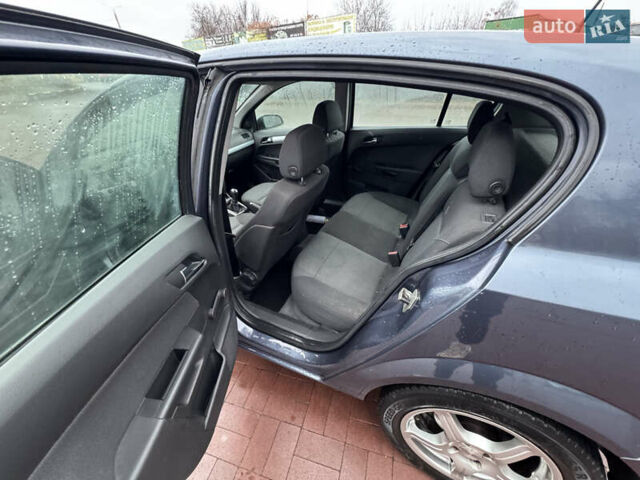 Синий Опель Астра, объемом двигателя 1.6 л и пробегом 197 тыс. км за 4450 $, фото 10 на Automoto.ua