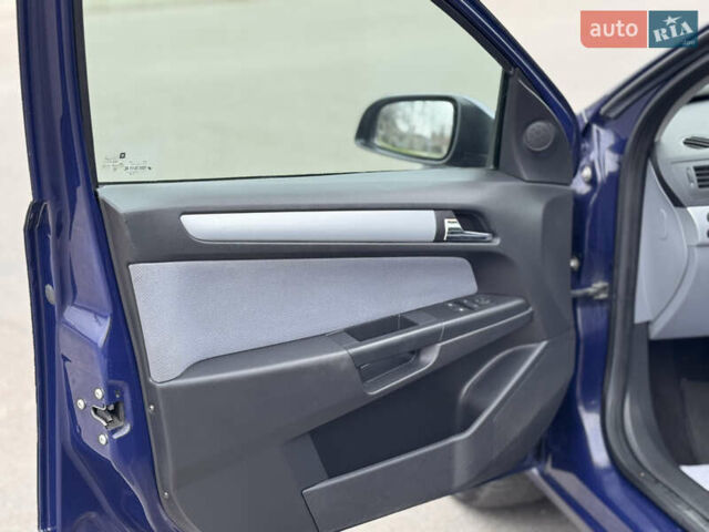 Синій Опель Астра, об'ємом двигуна 1.8 л та пробігом 217 тис. км за 5299 $, фото 26 на Automoto.ua