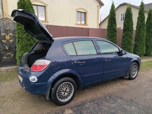 Синий Опель Астра, объемом двигателя 1.4 л и пробегом 345 тыс. км за 2800 $, фото 20 на Automoto.ua