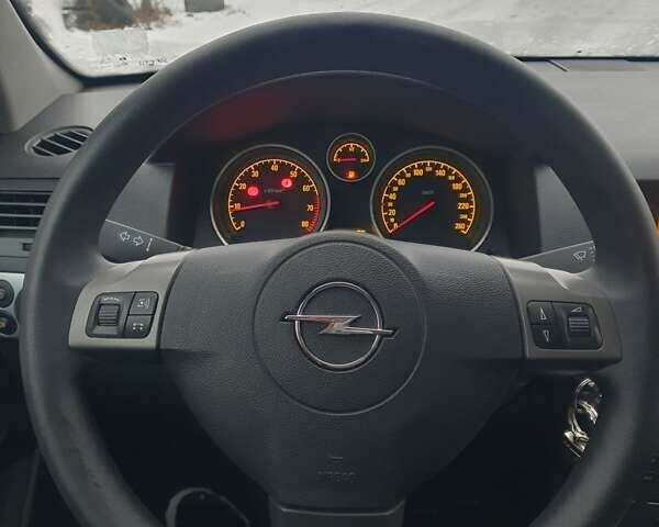 Синій Опель Астра, об'ємом двигуна 1.6 л та пробігом 197 тис. км за 4550 $, фото 26 на Automoto.ua