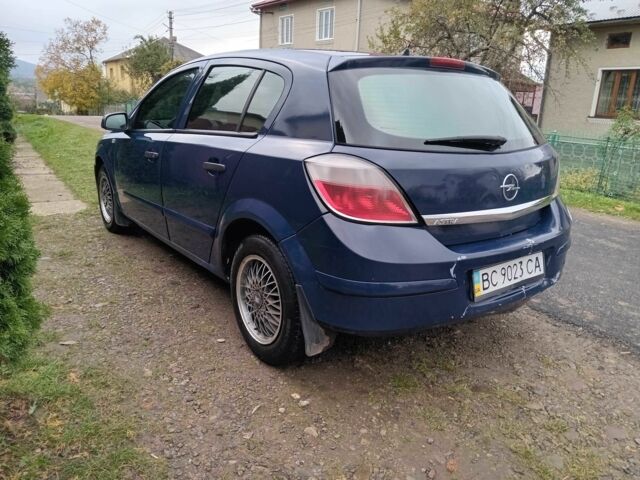 Синий Опель Астра, объемом двигателя 1.4 л и пробегом 345 тыс. км за 2800 $, фото 23 на Automoto.ua