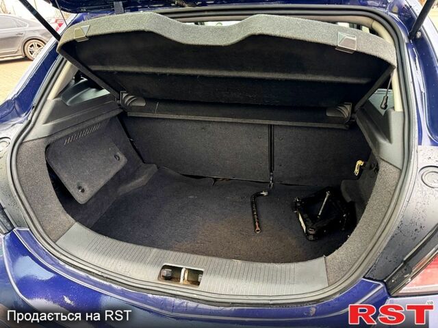 Синий Опель Астра, объемом двигателя 1.3 л и пробегом 191 тыс. км за 4550 $, фото 9 на Automoto.ua