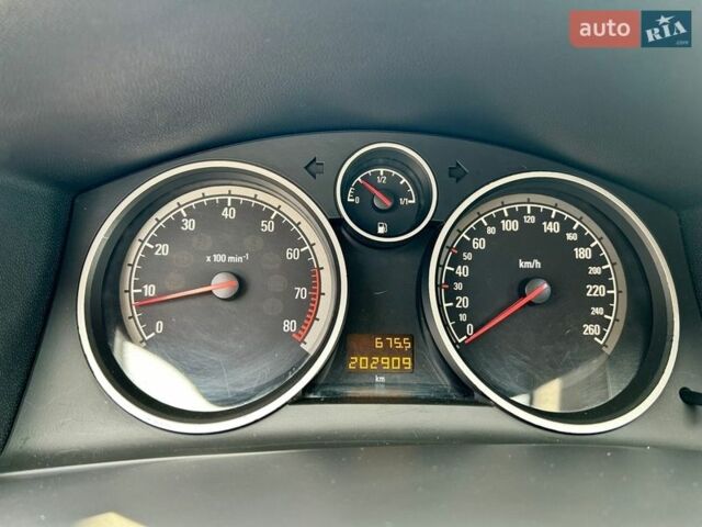 Синий Опель Астра, объемом двигателя 1.6 л и пробегом 203 тыс. км за 5100 $, фото 12 на Automoto.ua