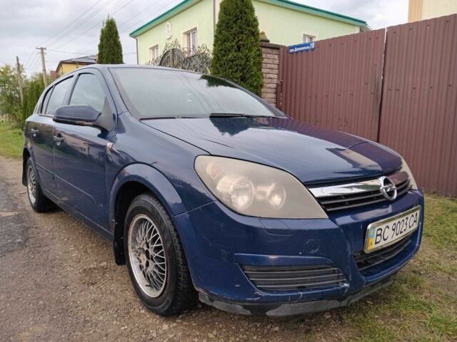 Синий Опель Астра, объемом двигателя 1.4 л и пробегом 345 тыс. км за 2800 $, фото 2 на Automoto.ua