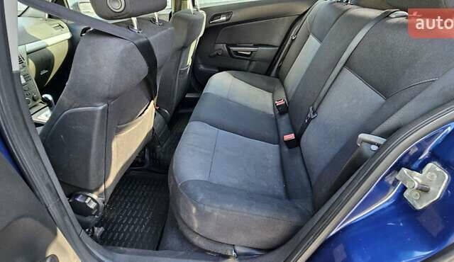 Опель Астра 2006 в Киеве на Automoto.ua Синий Опель Астра, объемом двигателя 1.6 л и пробегом 361 тыс. км за 3800 $, фото 11 на Automoto.ua