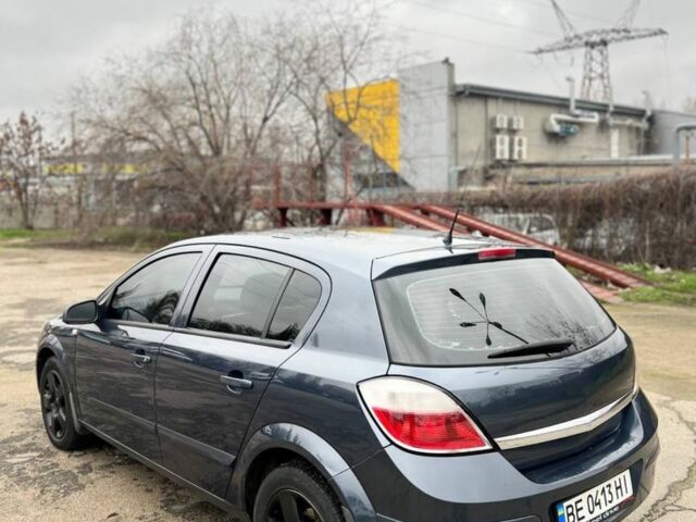 Синий Опель Астра, объемом двигателя 1.6 л и пробегом 220 тыс. км за 4999 $, фото 3 на Automoto.ua