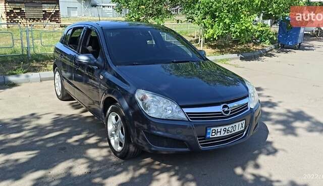 Синий Опель Астра, объемом двигателя 1.3 л и пробегом 335 тыс. км за 4800 $, фото 1 на Automoto.ua
