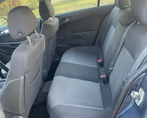 Синий Опель Астра, объемом двигателя 1.6 л и пробегом 237 тыс. км за 4900 $, фото 11 на Automoto.ua