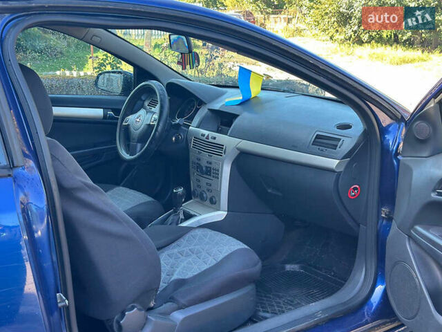 Синий Опель Астра, объемом двигателя 1.6 л и пробегом 230 тыс. км за 3700 $, фото 22 на Automoto.ua