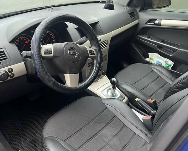 Синій Опель Астра, об'ємом двигуна 1.6 л та пробігом 123 тис. км за 5300 $, фото 6 на Automoto.ua