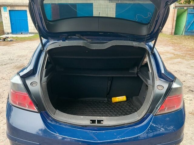 Синій Опель Астра, об'ємом двигуна 1.6 л та пробігом 233 тис. км за 6000 $, фото 3 на Automoto.ua