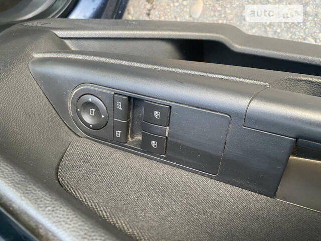 Синий Опель Астра, объемом двигателя 1.6 л и пробегом 237 тыс. км за 4900 $, фото 8 на Automoto.ua