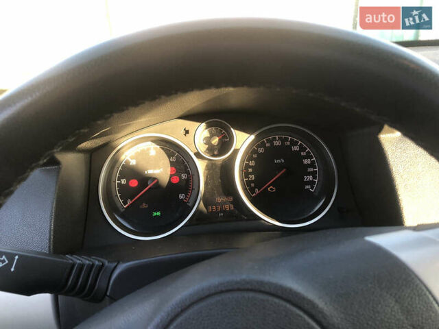 Синий Опель Астра, объемом двигателя 1.3 л и пробегом 333 тыс. км за 5200 $, фото 5 на Automoto.ua