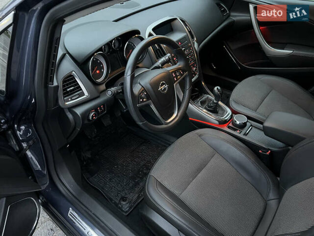 Синий Опель Астра, объемом двигателя 1.6 л и пробегом 146 тыс. км за 7200 $, фото 9 на Automoto.ua