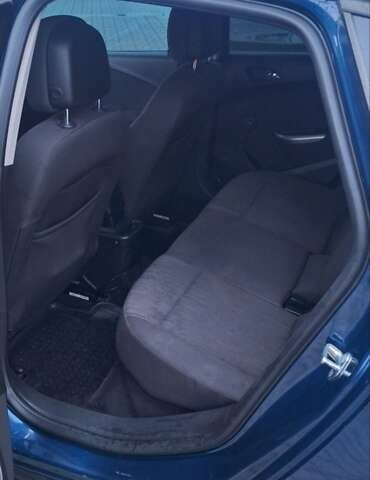 Синий Опель Астра, объемом двигателя 1.6 л и пробегом 246 тыс. км за 6300 $, фото 1 на Automoto.ua