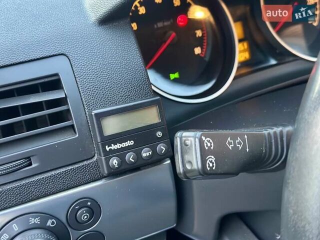 Синій Опель Астра, об'ємом двигуна 1.8 л та пробігом 202 тис. км за 6999 $, фото 18 на Automoto.ua