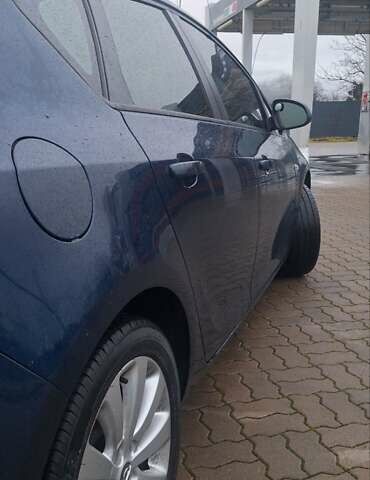 Синий Опель Астра, объемом двигателя 1.6 л и пробегом 246 тыс. км за 6300 $, фото 2 на Automoto.ua