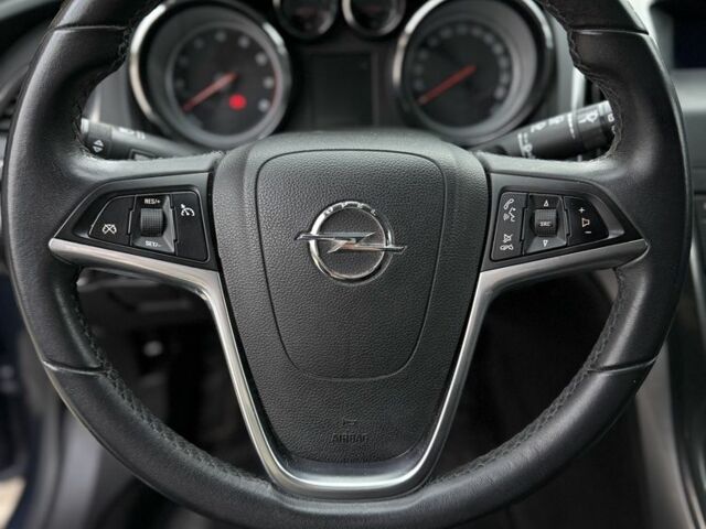 Опель Астра 2009 в Луцке на Automoto.ua Синий Опель Астра, объемом двигателя 1.6 л и пробегом 144 тыс. км за 6600 $, фото 5 на Automoto.ua