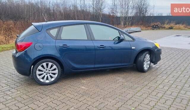 Синий Опель Астра, объемом двигателя 1.6 л и пробегом 246 тыс. км за 6300 $, фото 6 на Automoto.ua