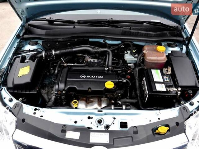 Синій Опель Астра, об'ємом двигуна 1.36 л та пробігом 192 тис. км за 5300 $, фото 1 на Automoto.ua