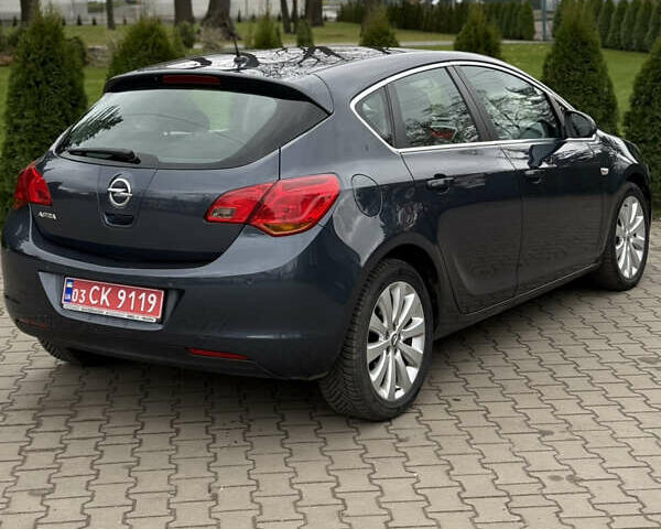 Синий Опель Астра, объемом двигателя 1.6 л и пробегом 144 тыс. км за 6850 $, фото 2 на Automoto.ua