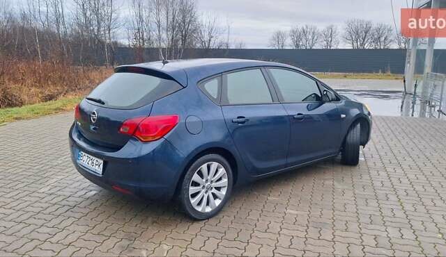 Синий Опель Астра, объемом двигателя 1.6 л и пробегом 246 тыс. км за 6300 $, фото 8 на Automoto.ua
