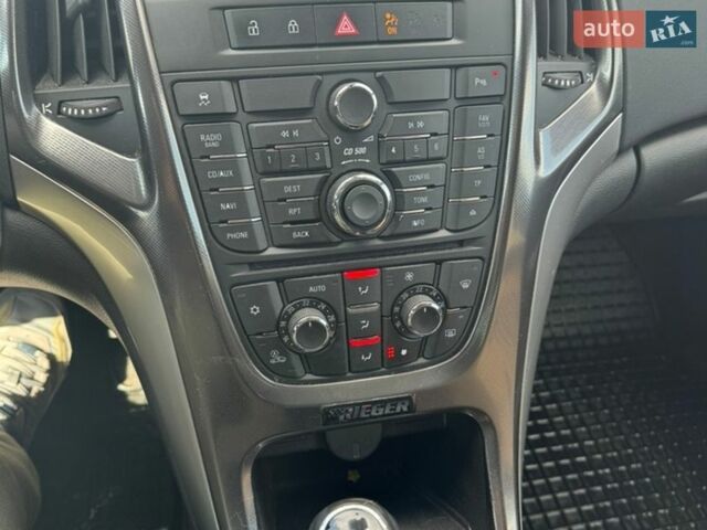 Синий Опель Астра, объемом двигателя 1.6 л и пробегом 260 тыс. км за 5500 $, фото 11 на Automoto.ua