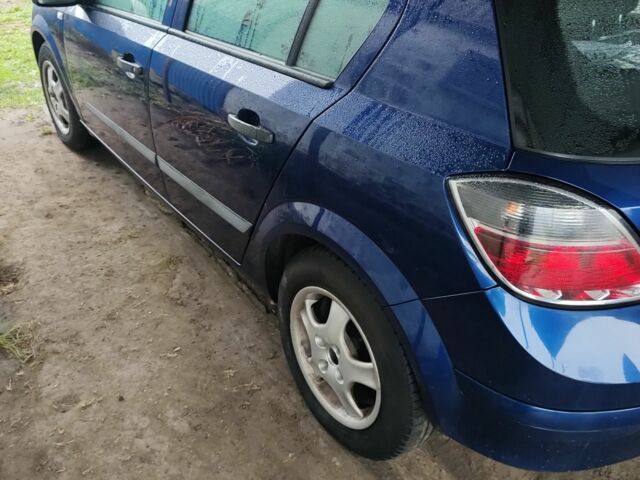 Синій Опель Астра, об'ємом двигуна 1.4 л та пробігом 206 тис. км за 5036 $, фото 5 на Automoto.ua