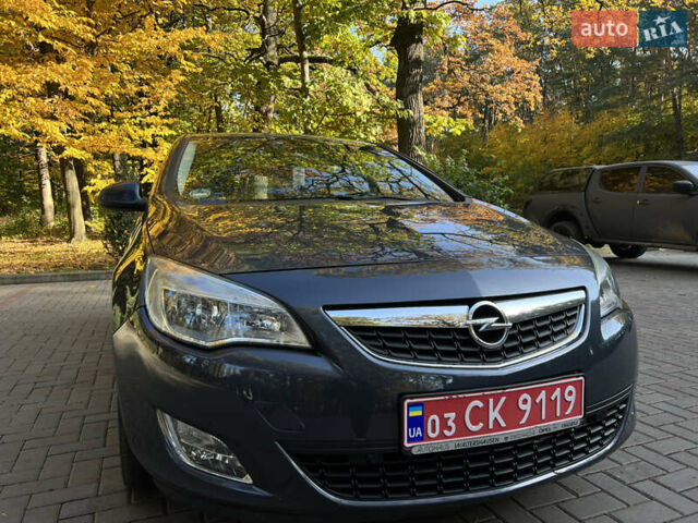 Синий Опель Астра, объемом двигателя 1.6 л и пробегом 144 тыс. км за 6800 $, фото 12 на Automoto.ua